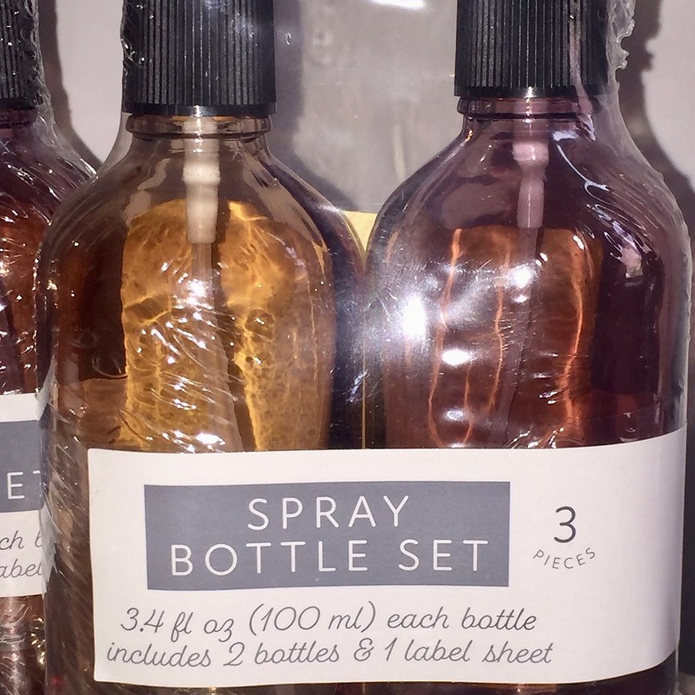 TARGET  -  6  GLASS  SPRAY  BOTTLES (Excellent sprayers)-  NWT -(3.4 fl oz each)